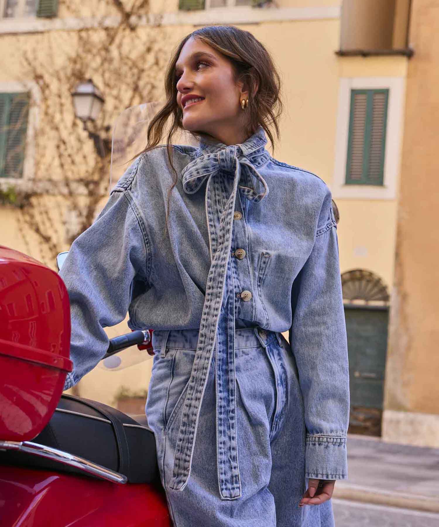 Camisa Denim Oversize Tono Medio Claro