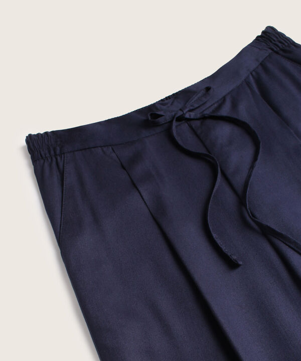 Pantalon Jogger Con Punteras image number null