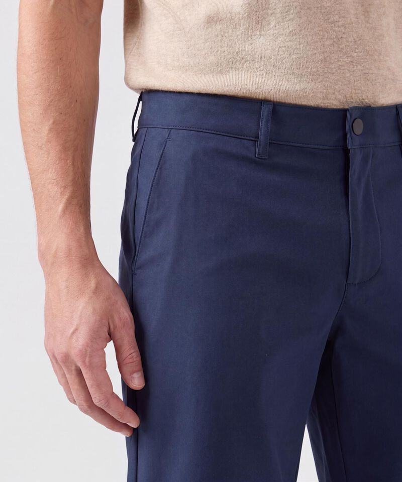 Bermuda De Corte Vers&aacute;til Para Hombre