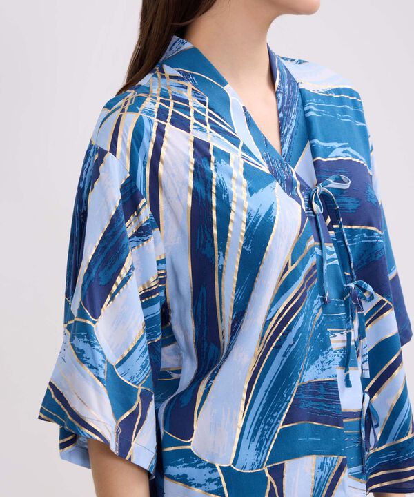 Blusa Estampada Para Cerrar En Delantero image number null