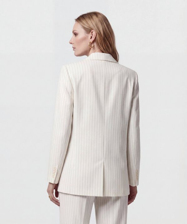 Blazer Cruzado De Doble Botonadura Para Mujer