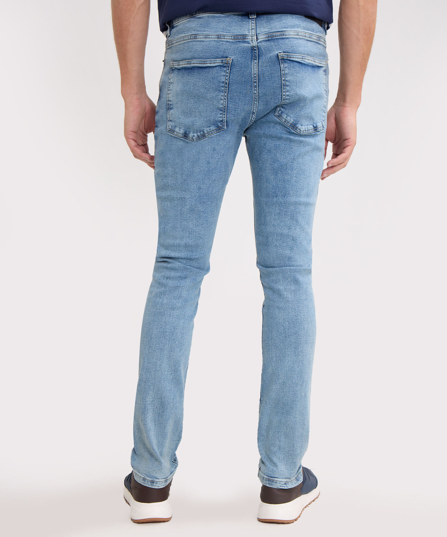 Jean Slim Tono Azul Claro