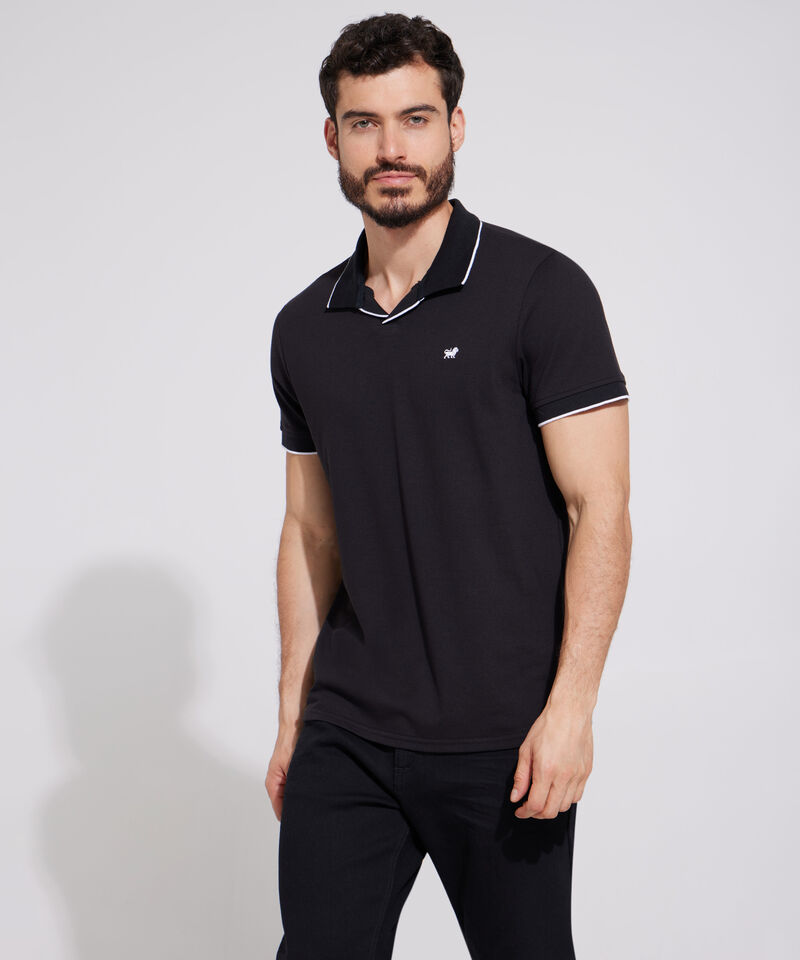 Polo Sport Unicolor, Cuello, Pechera Y Puños Tejidos Preteñidos, Silueta Slim Fit