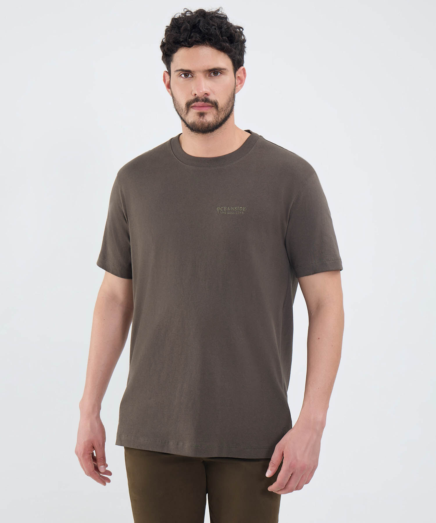 Camiseta Con Bordado Cuello Redondo