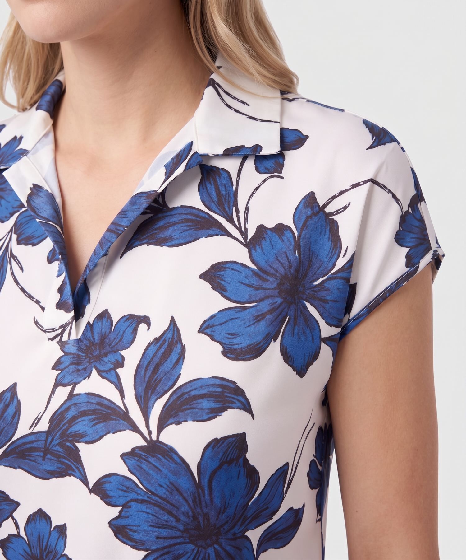 Blusa Cuello Camisero Manga Corta Mujer