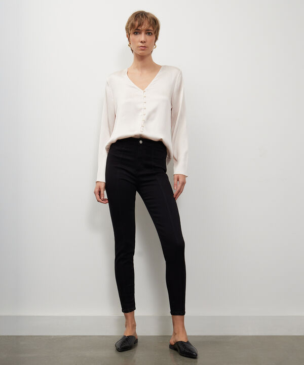 Jean Jegging Cortes Tono Negro image number null