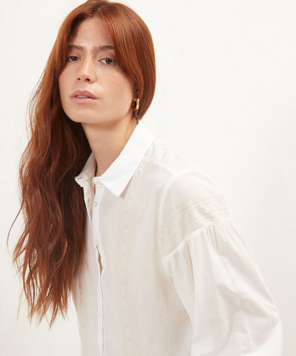 Camisa Unicolor Con Detalles De Randado image number null