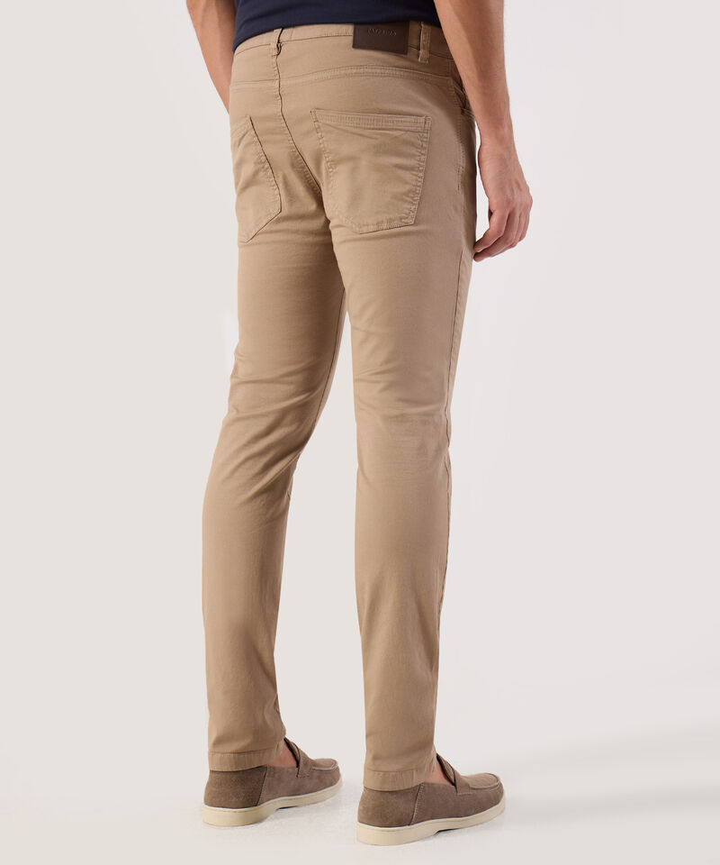 Pantal&oacute;n Regular Fit De Cinco Bolsillos