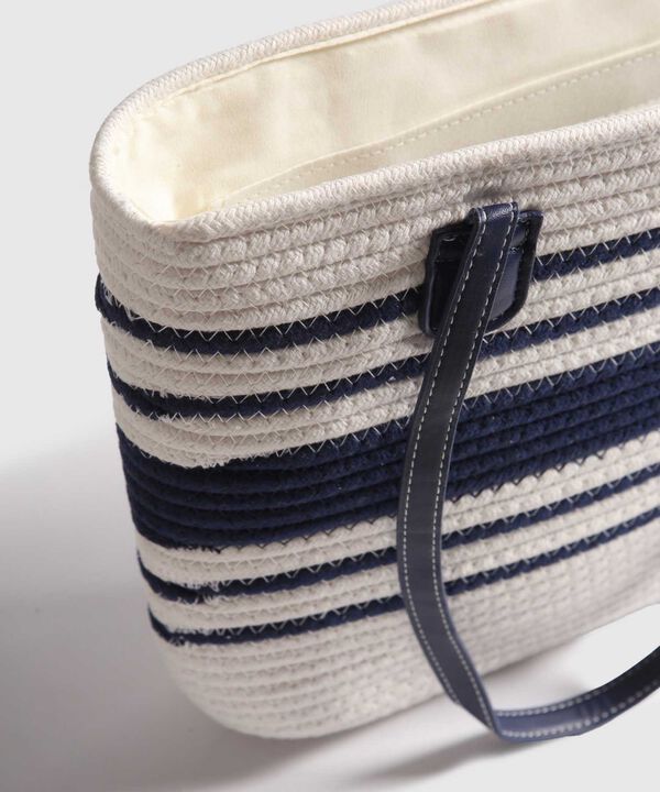 Bolso de Mano Tejido image number null