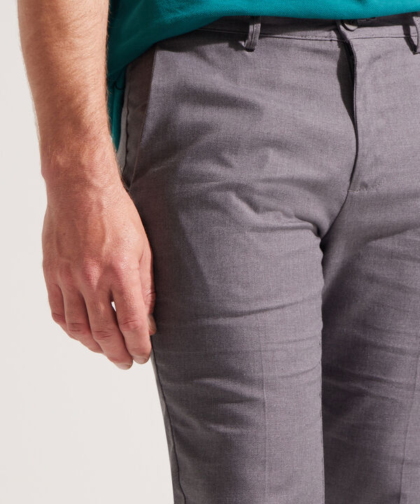 Pantalón Casual con Bolsillos