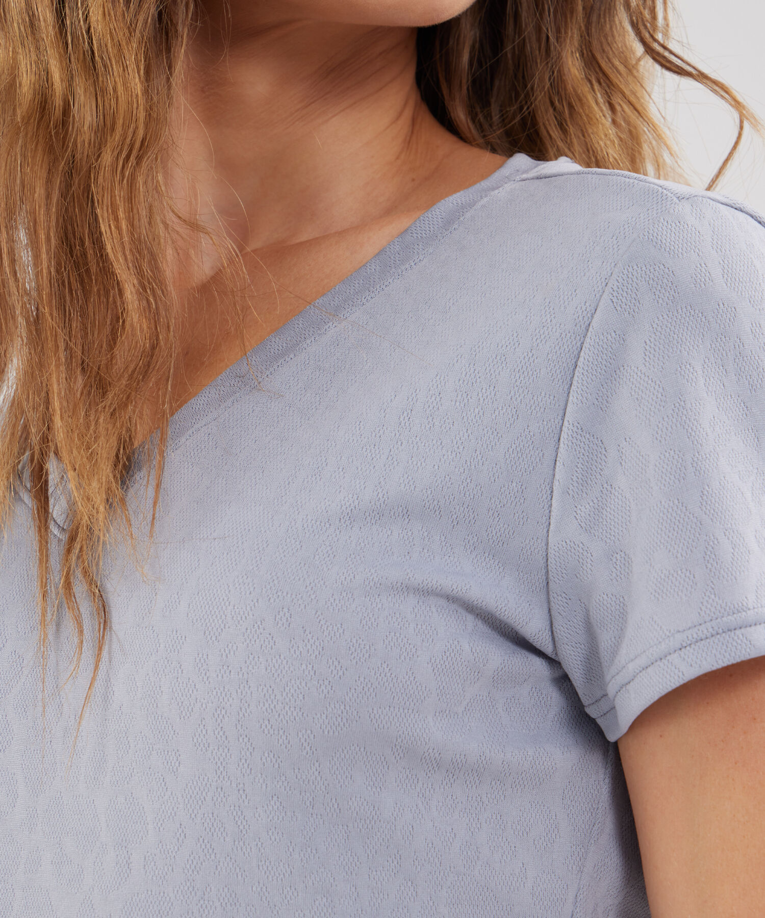 Camiseta Unicolor Texturizada