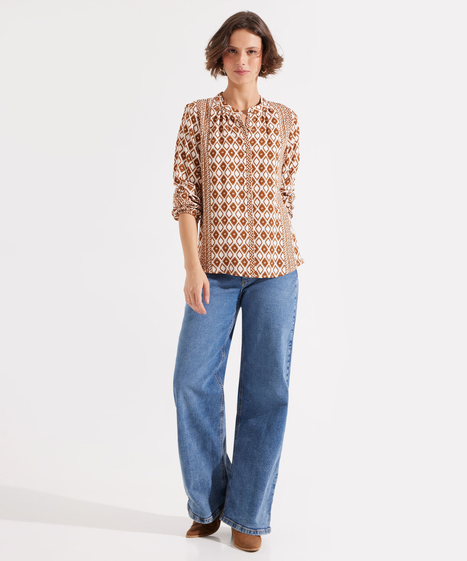 Blusa Estampada con Cuello Mao