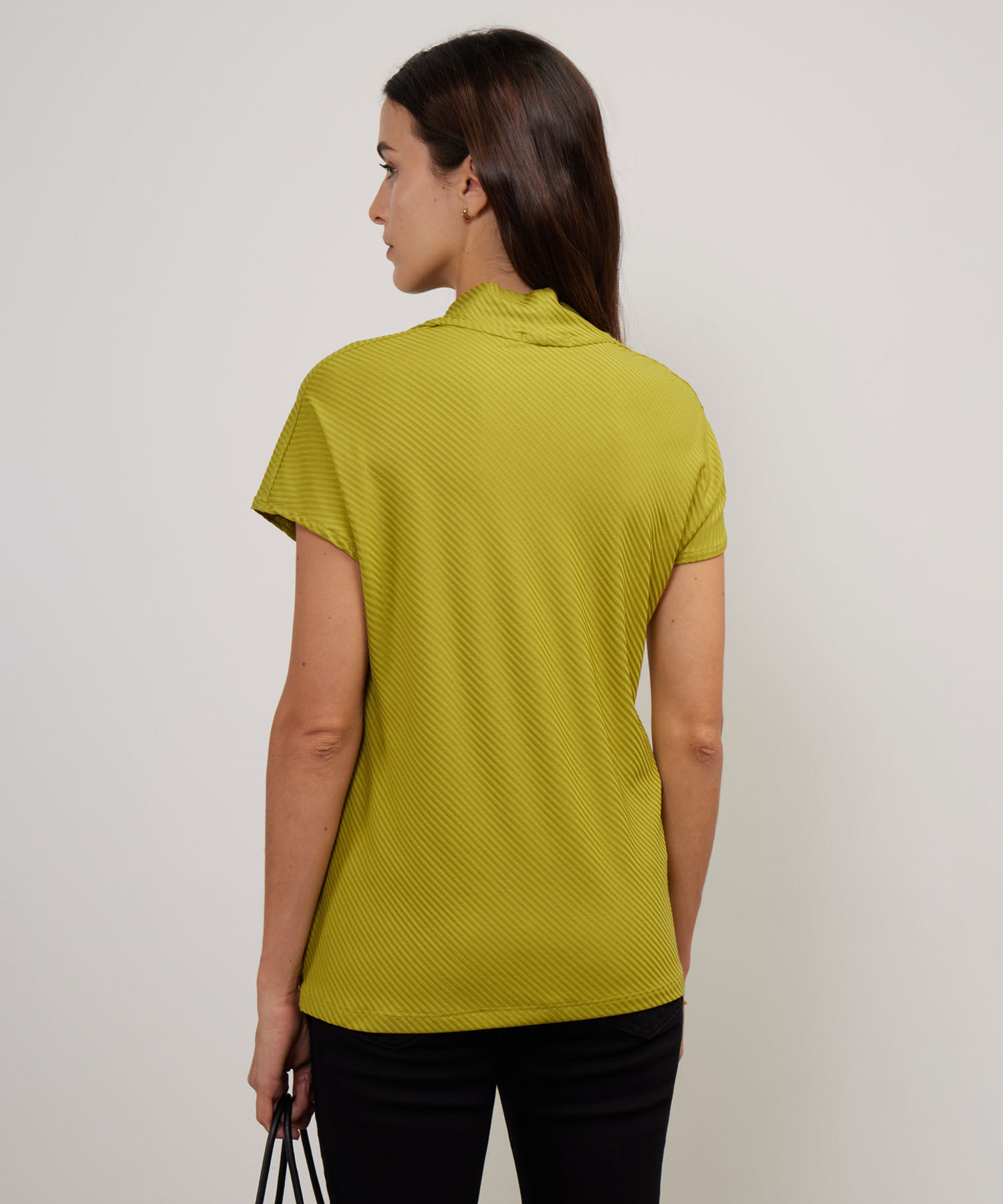 Camiseta Manga Corta Escote En V
