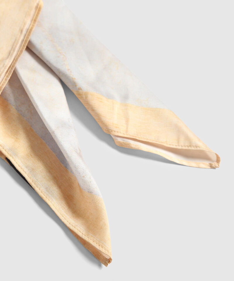 Pa&ntilde;oleta Estampado Marmoleado