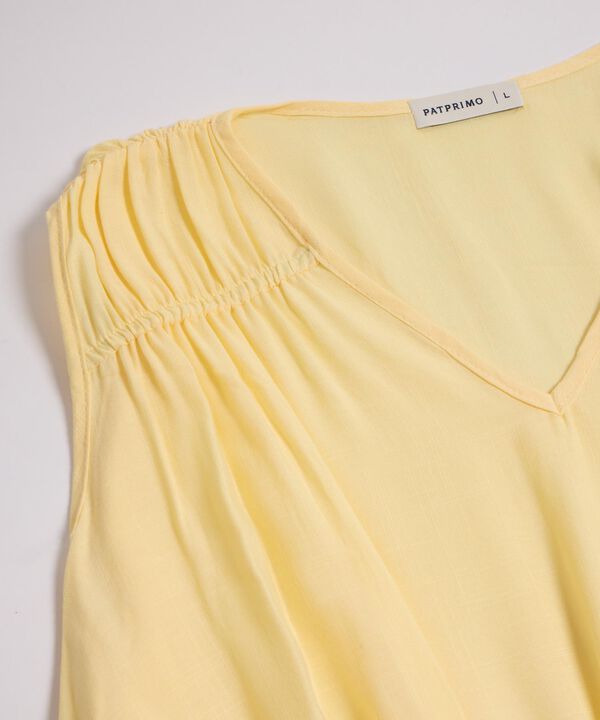 Blusa Sin Mangas Fruncida Para Mujer image number null