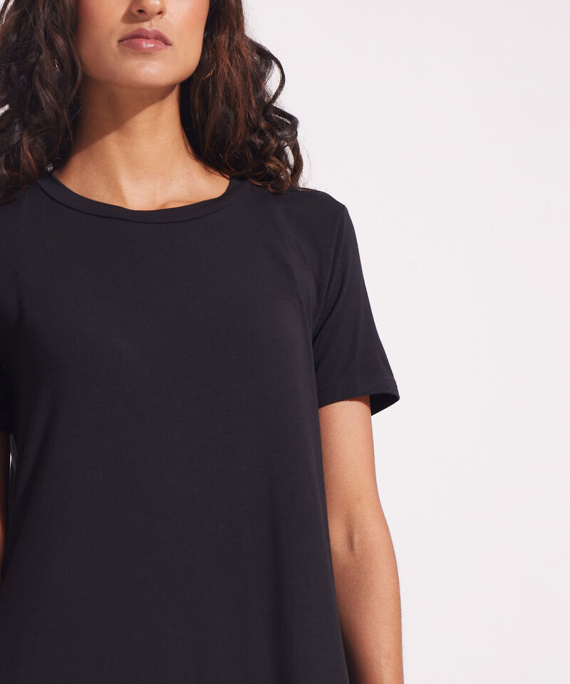 Vestido Unicolor Manga Corta, Cuello Redondo Con Silueta Fluida