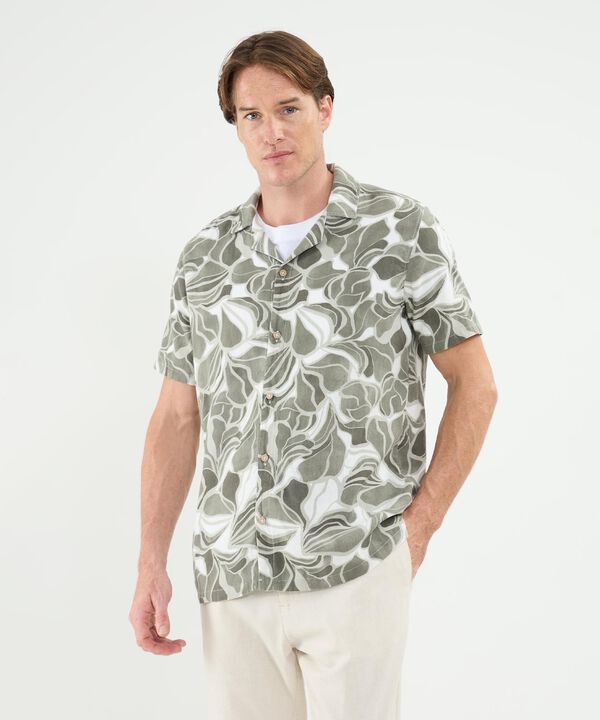 Camisa Manga Corta Estampada Cuello Resort image number null