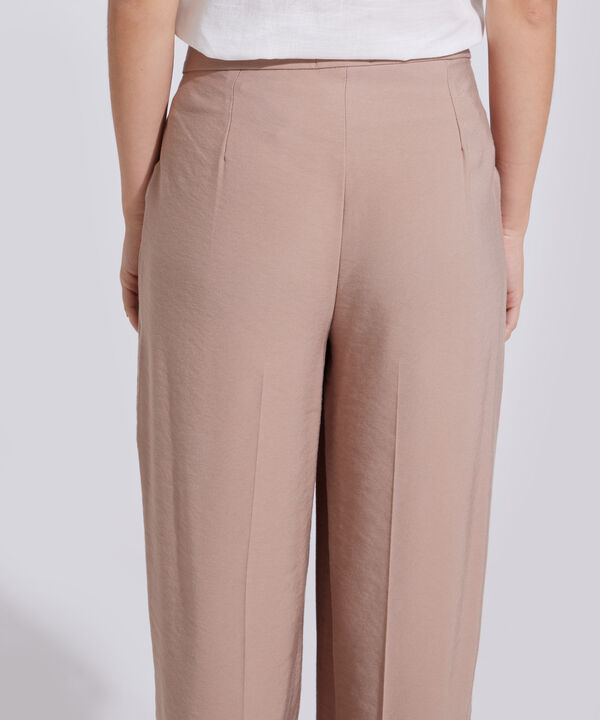 Pantal&oacute;n Fluido Unicolor Con Pliegues Mujer