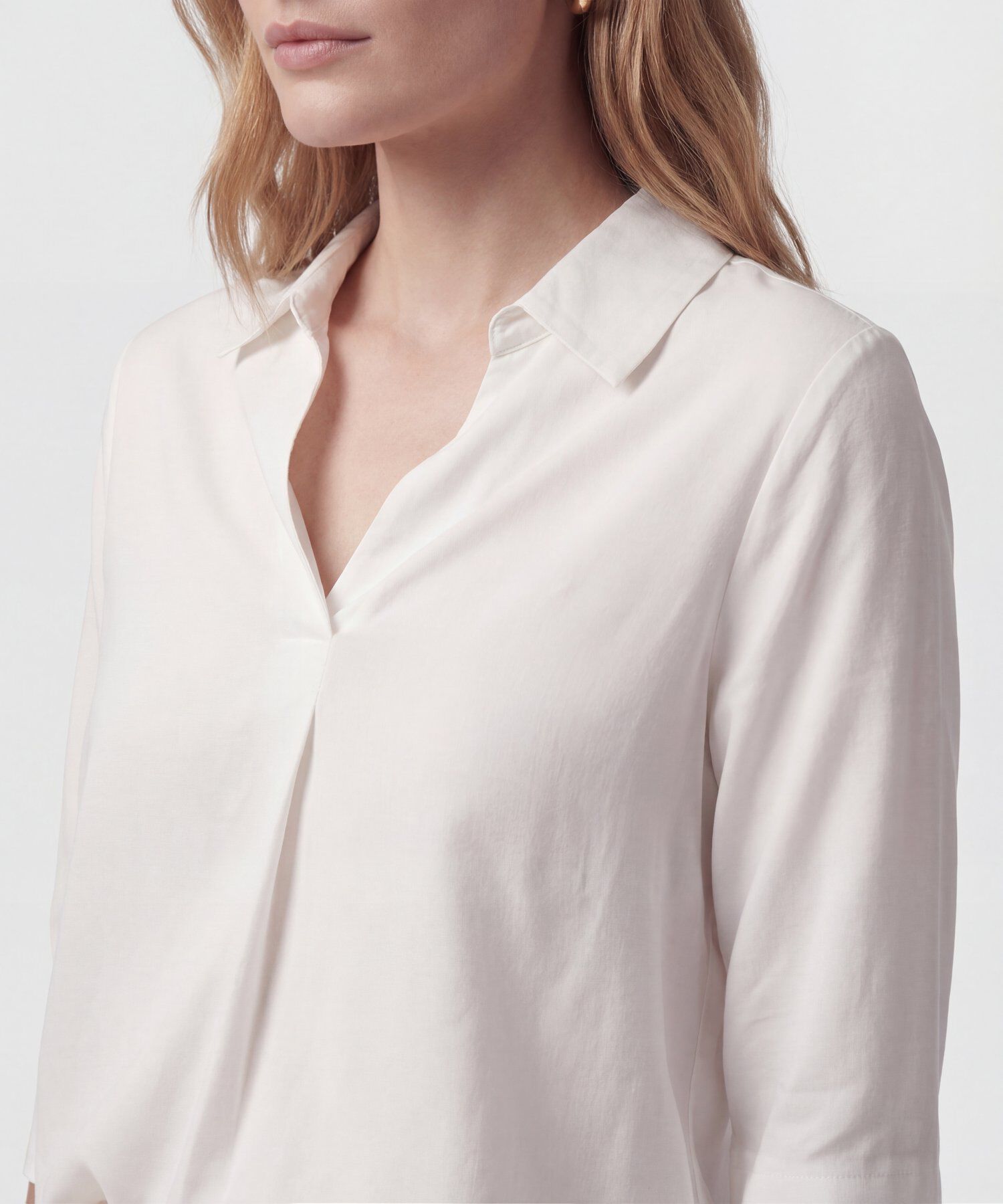 Blusa De Manga Media Con Cuello Camisero