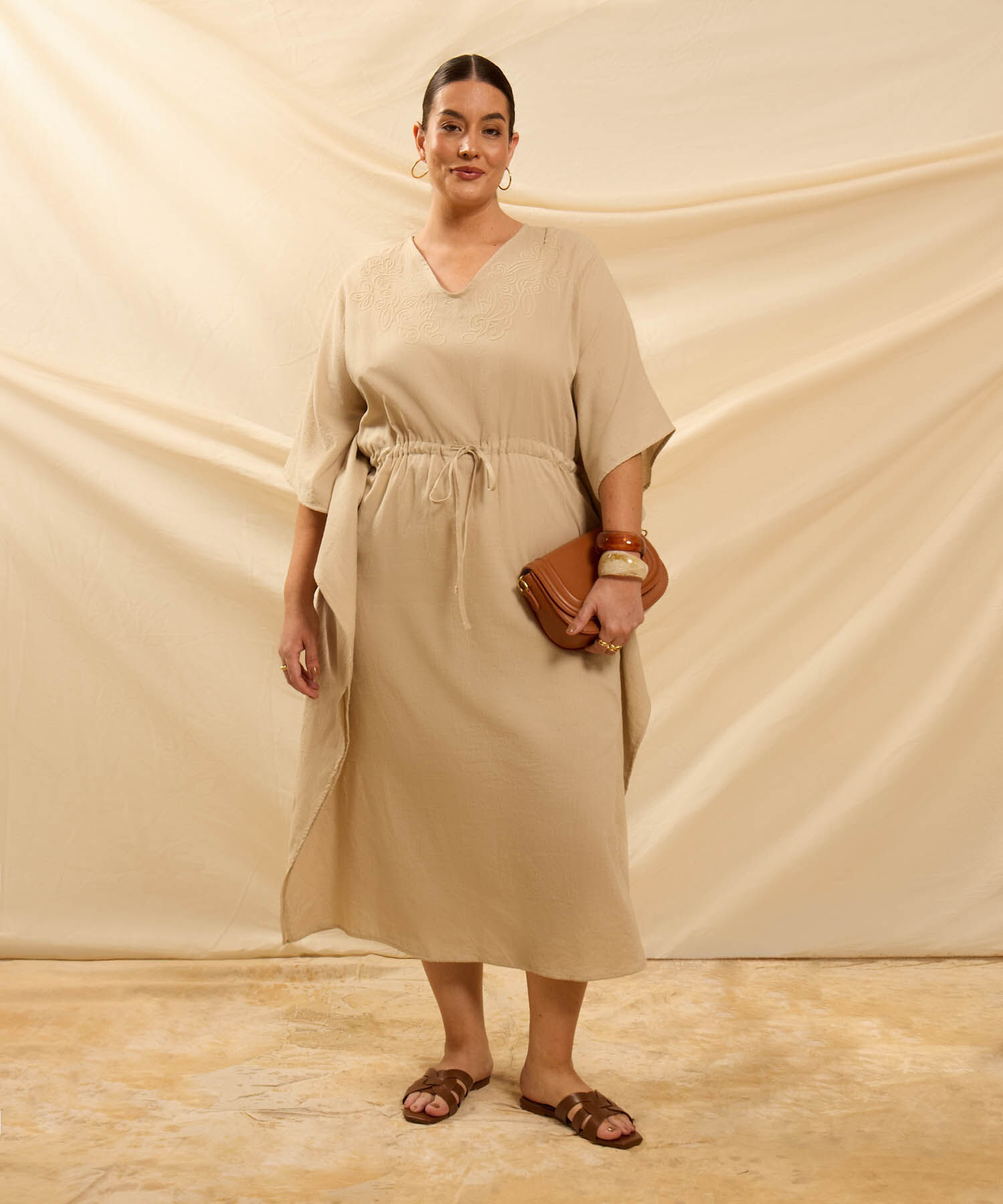 Vestido Kaftan con Bordado y Jareta Para Mujer Curvy