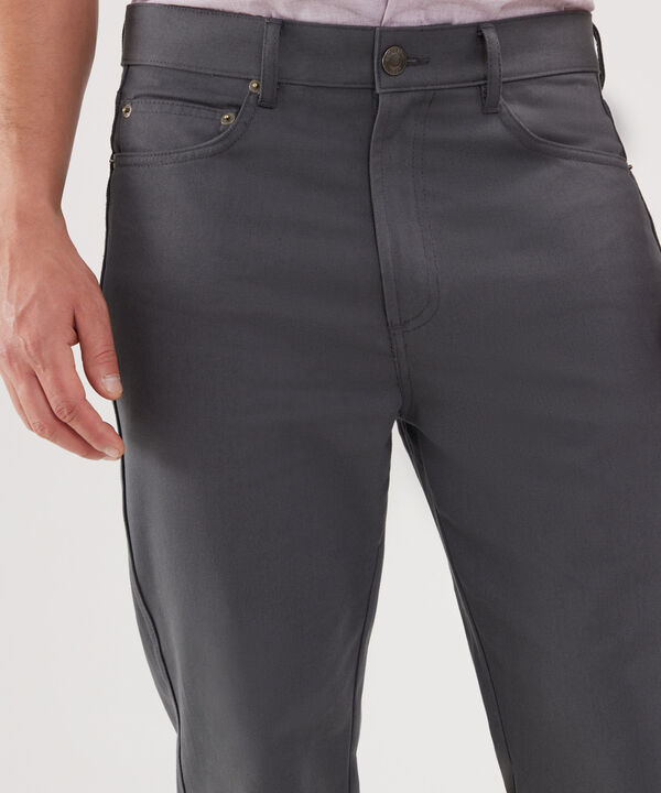 Pantalon Unicolor, 5 Bolsillos, Silueta Regular Fit image number null