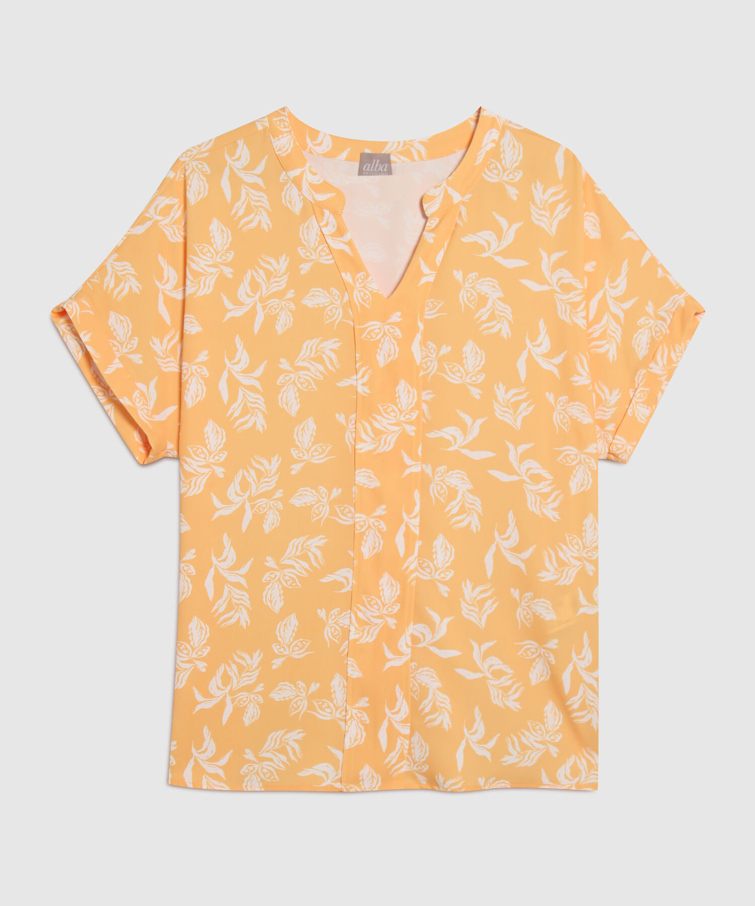 Blusa Manga Corta Con Corte En Frente