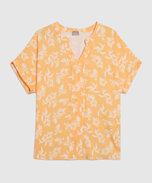 Blusa Manga Corta Con Corte En Frente