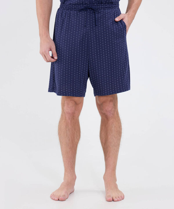 Conjunto Pijama Camisa Cuello V Y Pantaloneta Estampada Para Hombre image number null