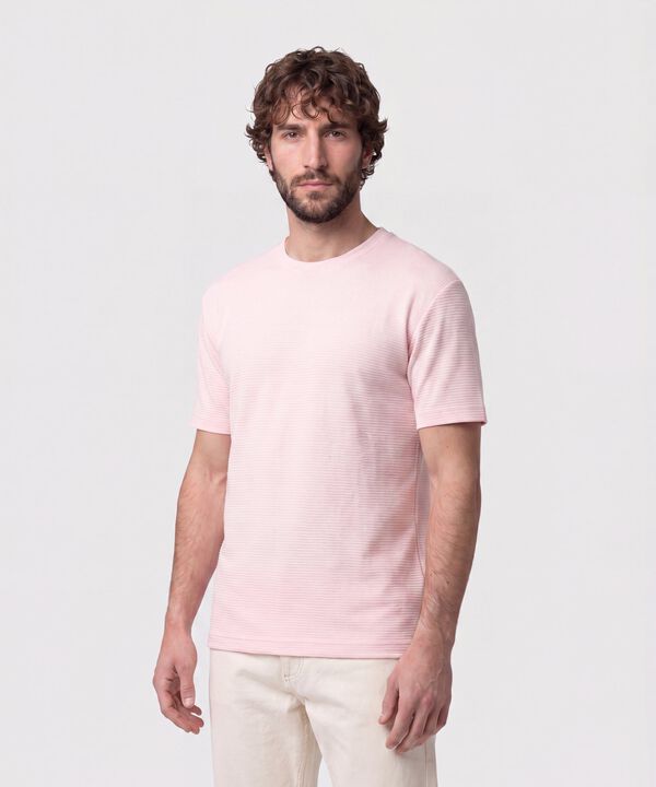 Camiseta Texturizada Cuello Redondo Hombre