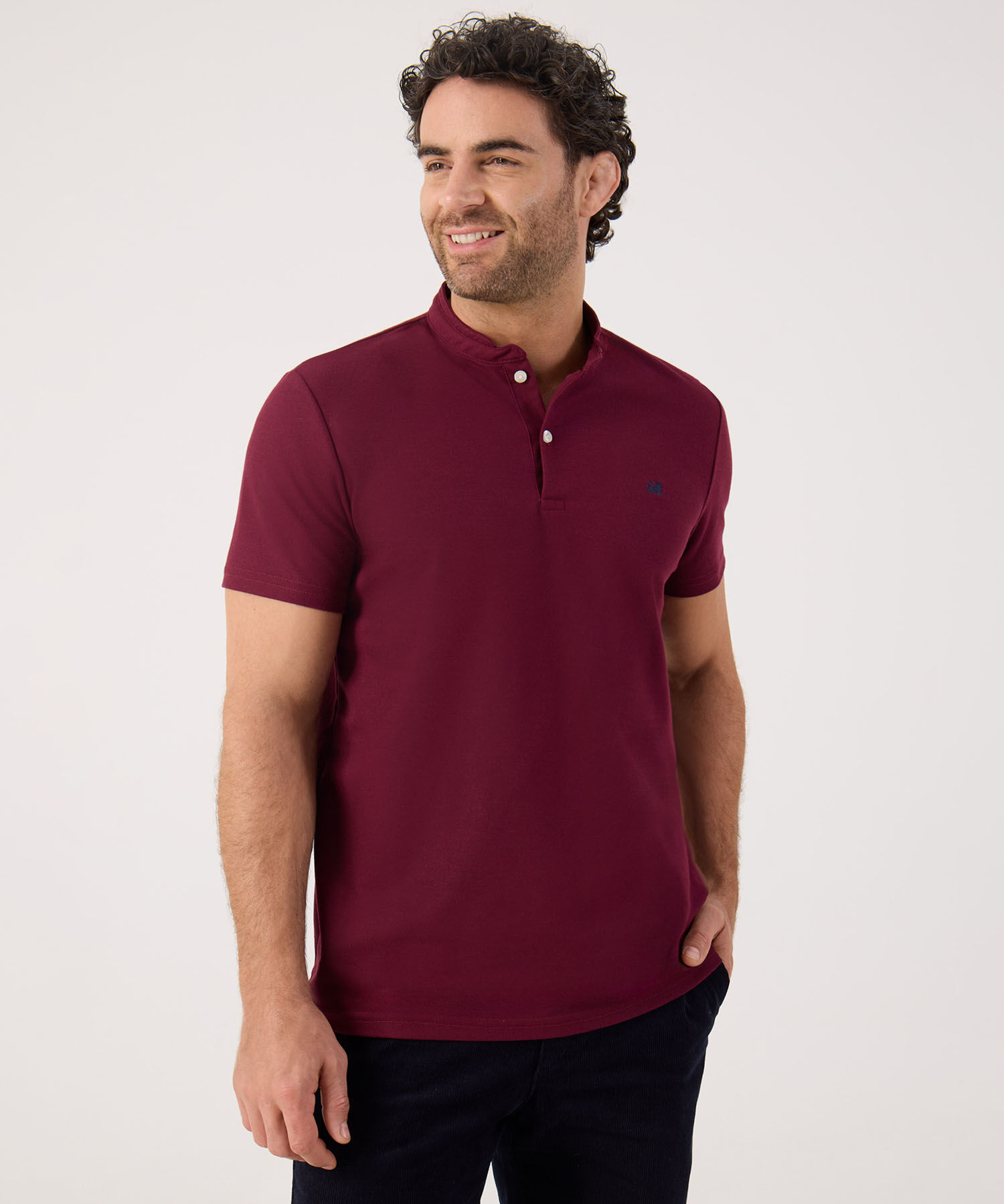 Polo Mao Unicolor Con Pestaña Unicolor  Sin Bolsillo Silueta Slim Fit