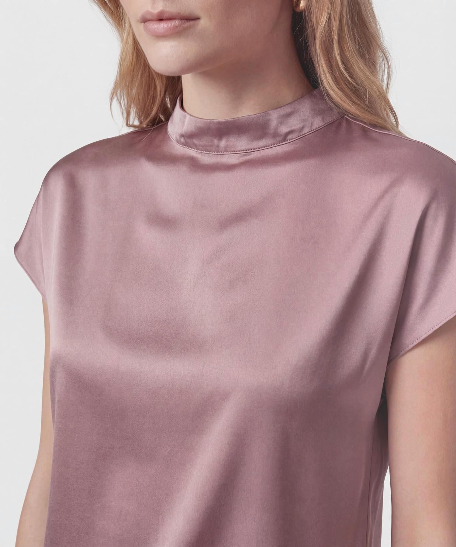Blusa Unicolor De Cuello Alto Para Mujer