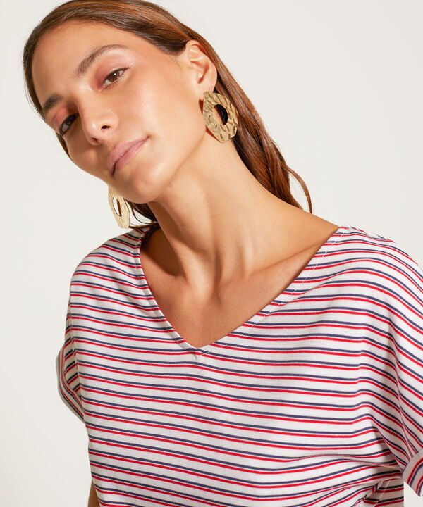 Camiseta Manga Corta Con Guardapolvo Cuello V Preteñida