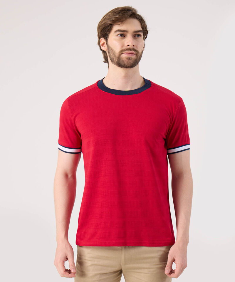Camiseta Unicolor Con Detalle En Mangas 