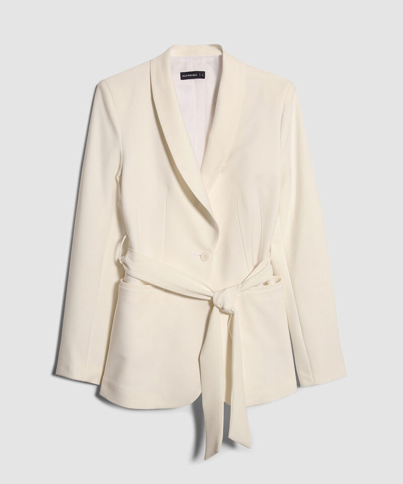 Blazer Unicolor Con Cinturón