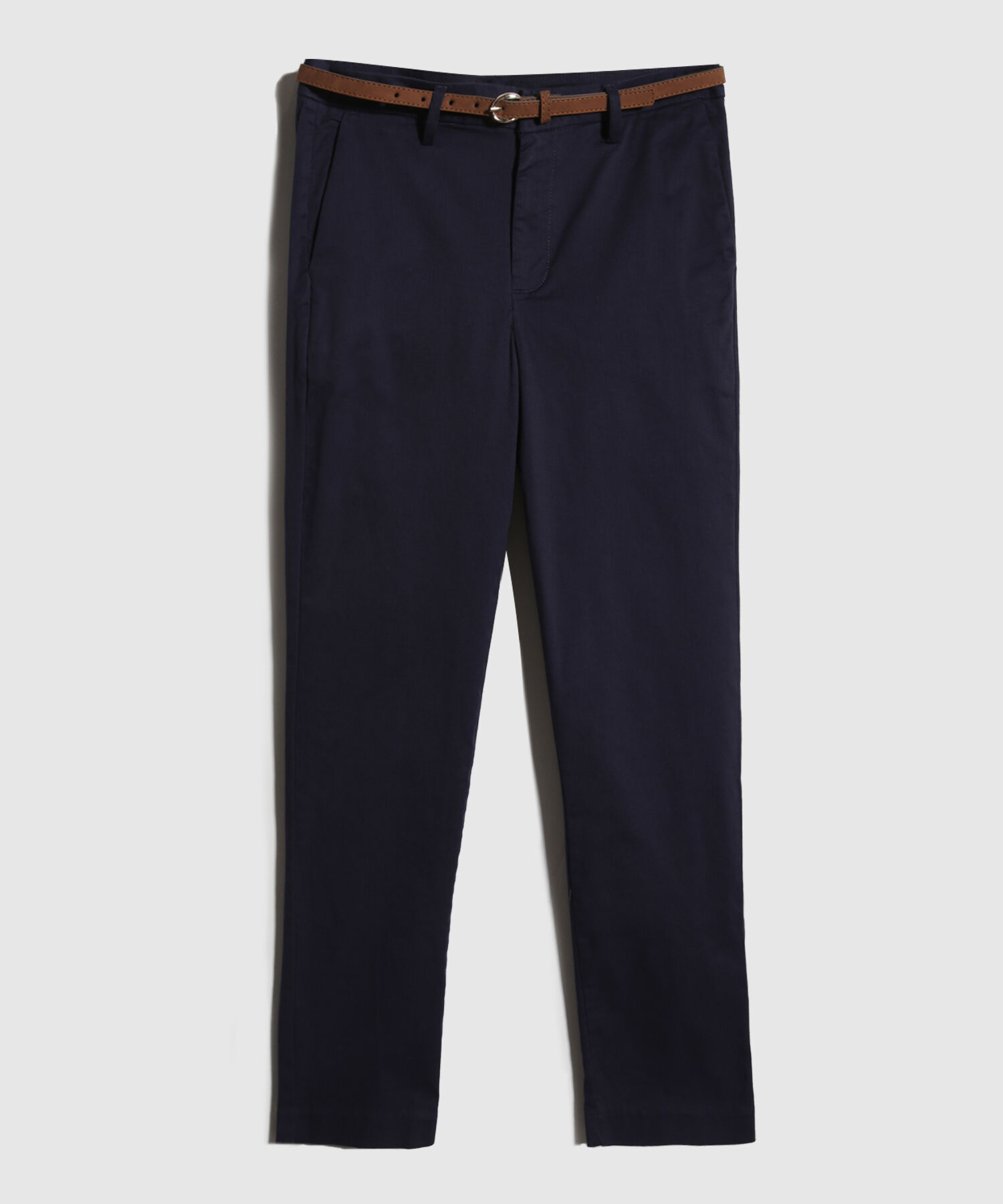 Pantalon Unicolor Chino Con Cinturon
