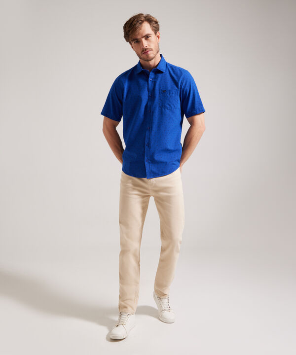 Camisa Manga Corta Estampada Miniprint, Silueta Regular Fit Con Bolsillo