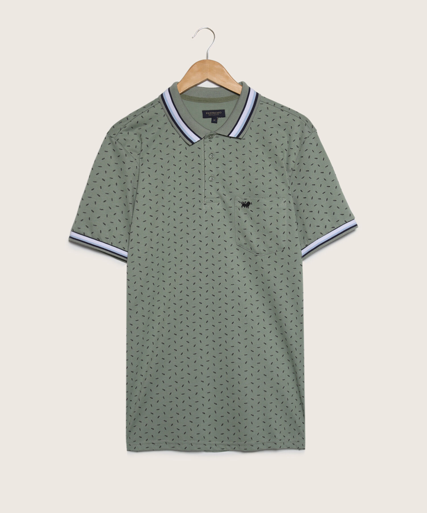 Polo Estampada, Cuello Y Puños Tejidos Con Bolsillo, Silueta Regular Fit
