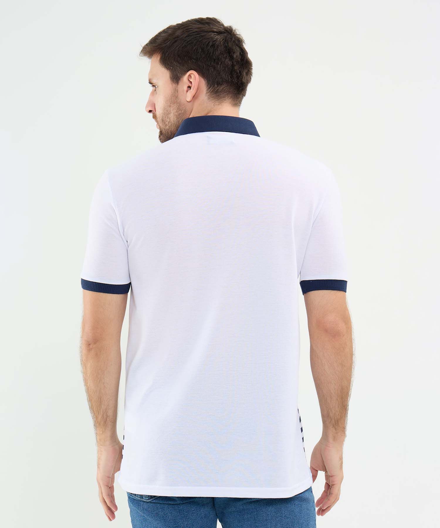 Polo Cuello Duro en Bloques