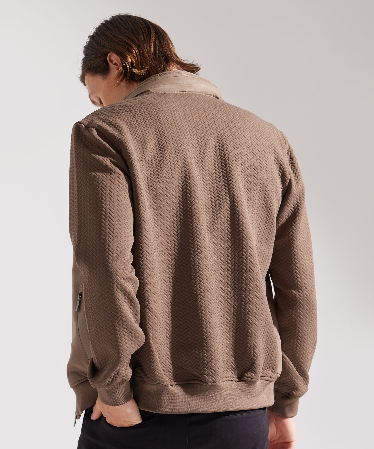 Chaqueta Ligera con Bolsillos