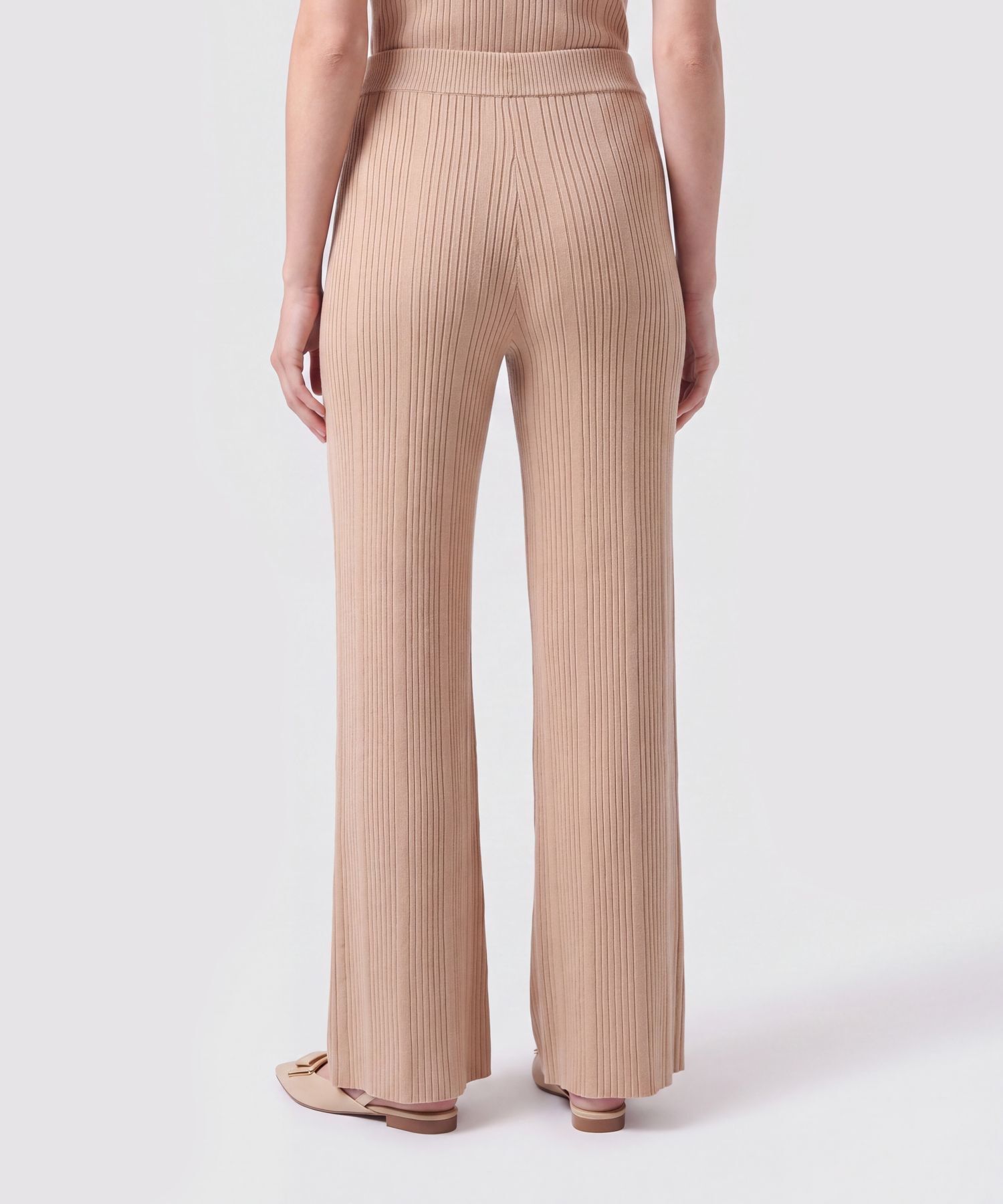 Pantal&oacute;n De Ca&iacute;da Fluida Mujer