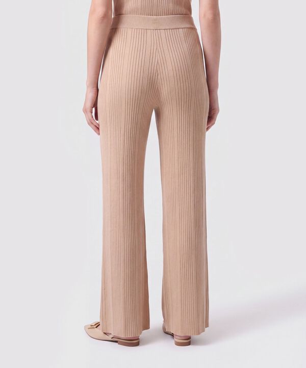 Pantal&oacute;n De Ca&iacute;da Fluida Mujer