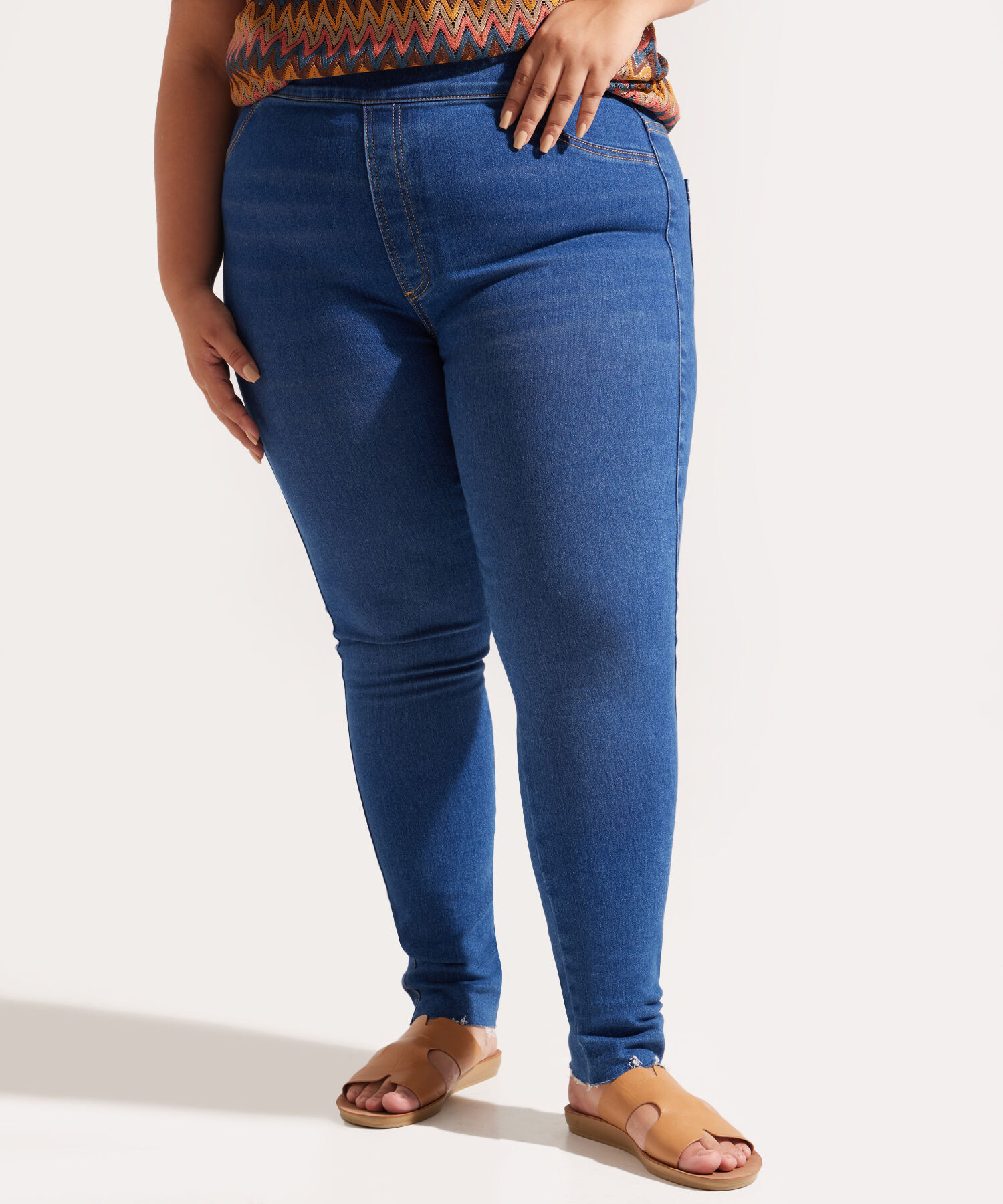 Jegging Tiro Alto con Guardapolvos
