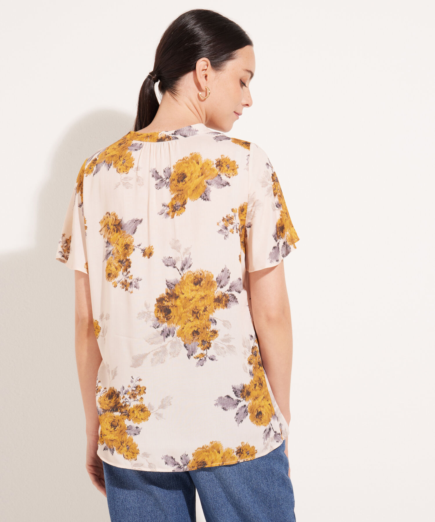 Blusa Manga Corta Estampada Cuello Neru