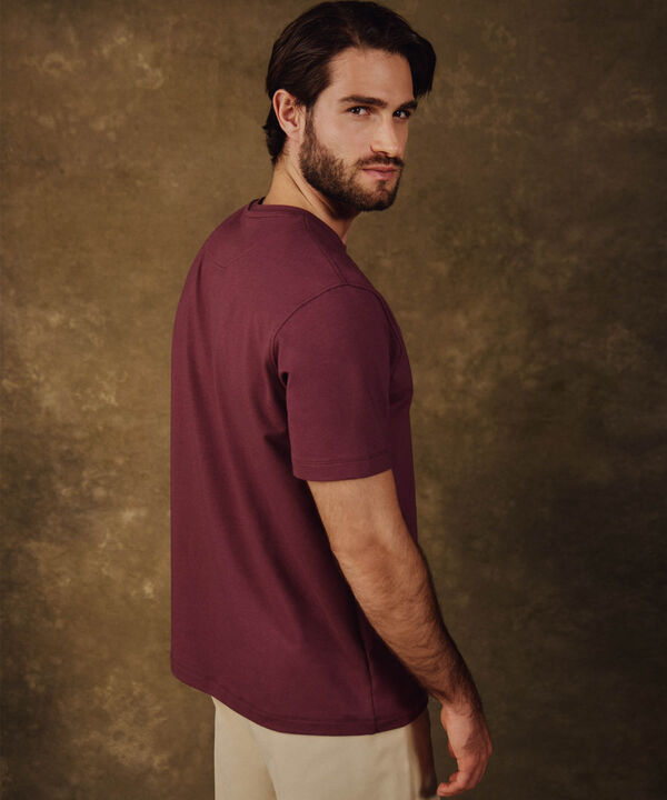 Camiseta B&aacute;sica con Bolsillo Para Hombre