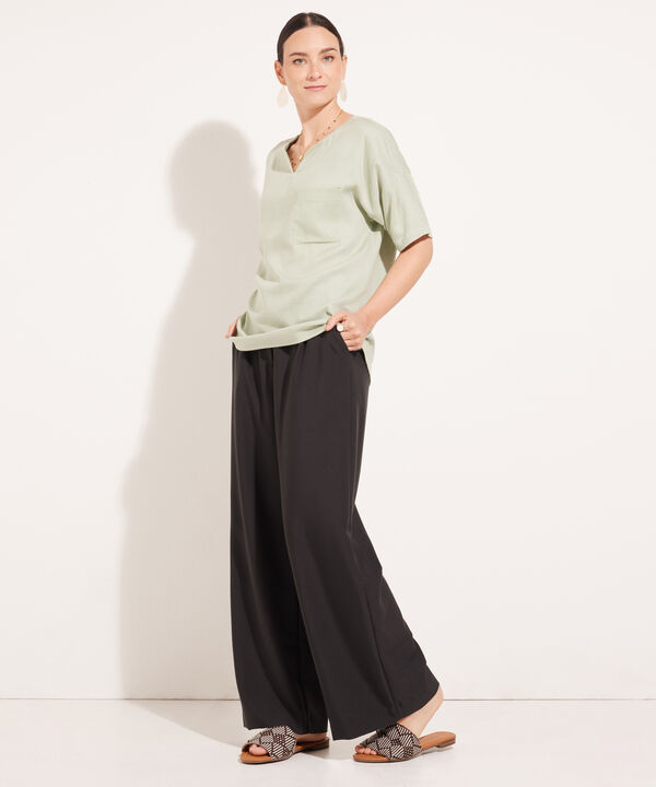 Blusa Escote Redondo Con Abertura Cola De Pato, Bolsillo, Linea Moda Verona