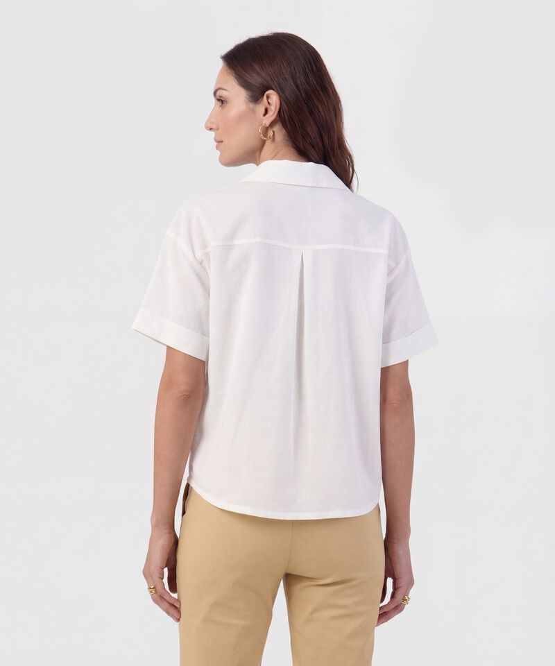 Camisa Resort Unicolor Con Bolsillos Mujer