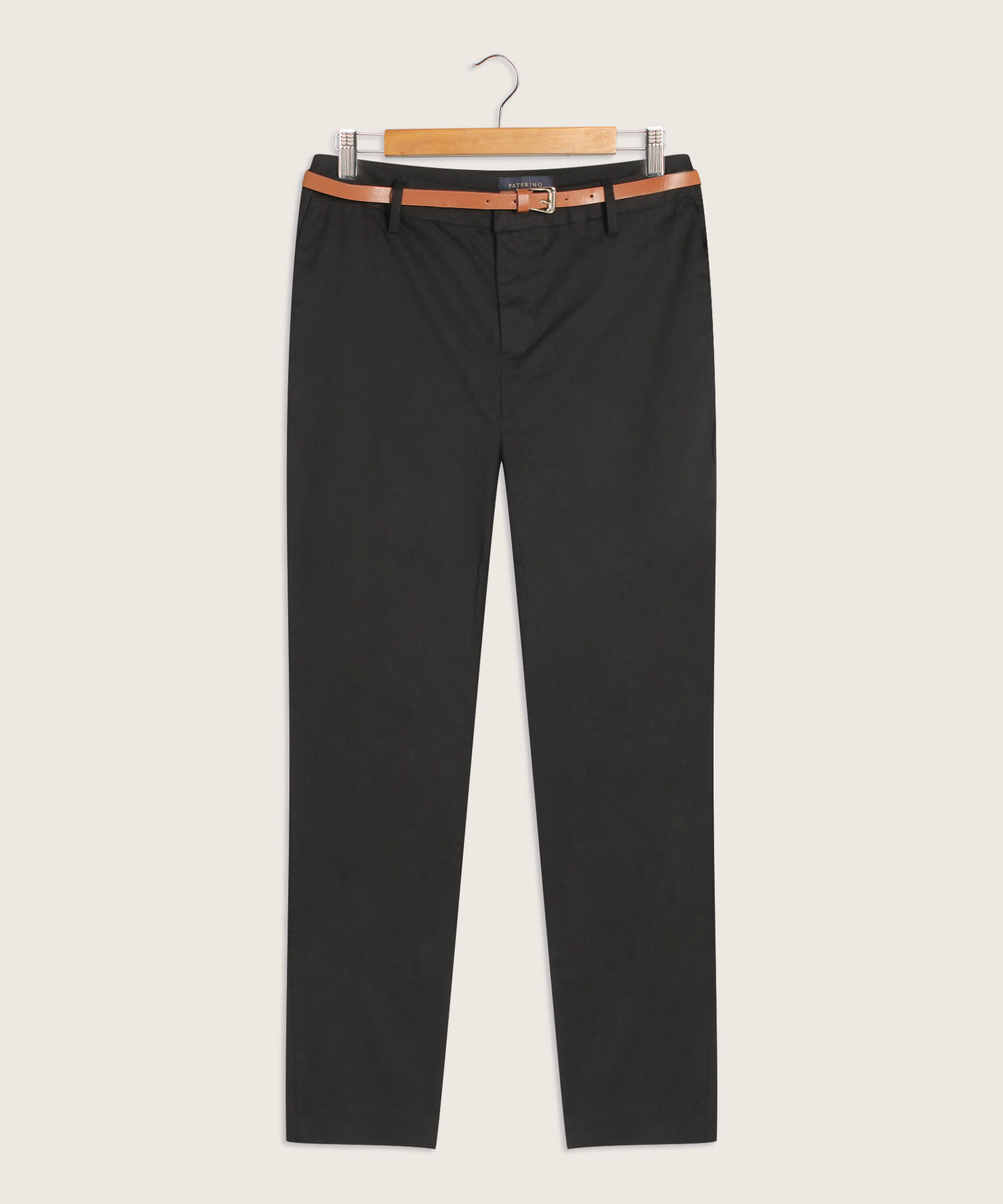 Pantalon Chino Unicolor Con Cinturon
