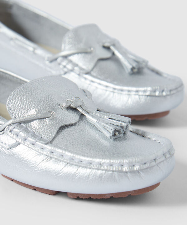 Mocasines image number null