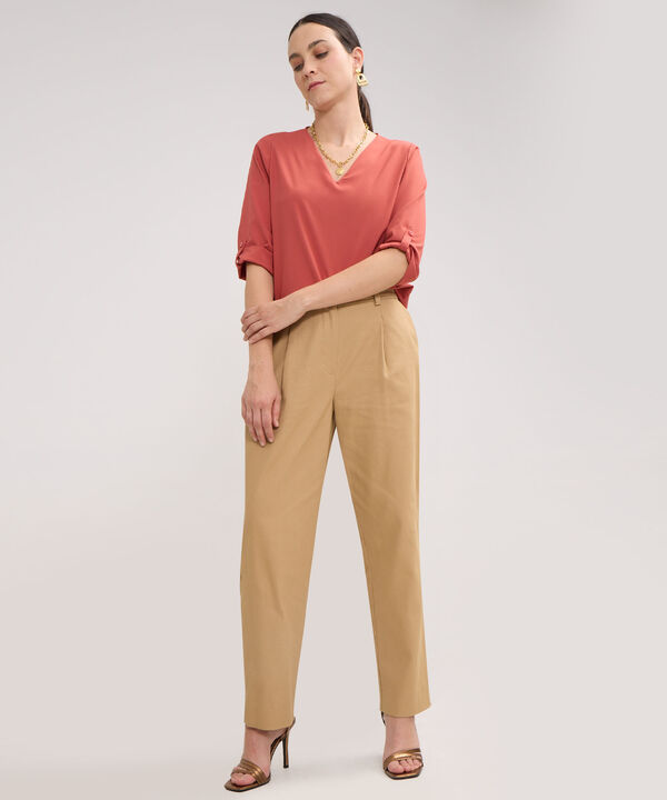 Pantalon Unicolor Recto, Tiro Alto Con Resorte En Posterior