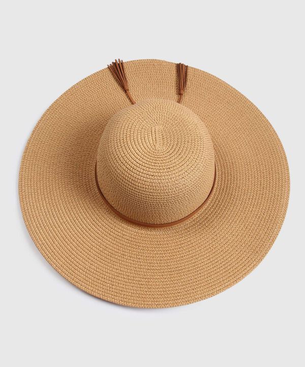 Sombrero en Paja image number null